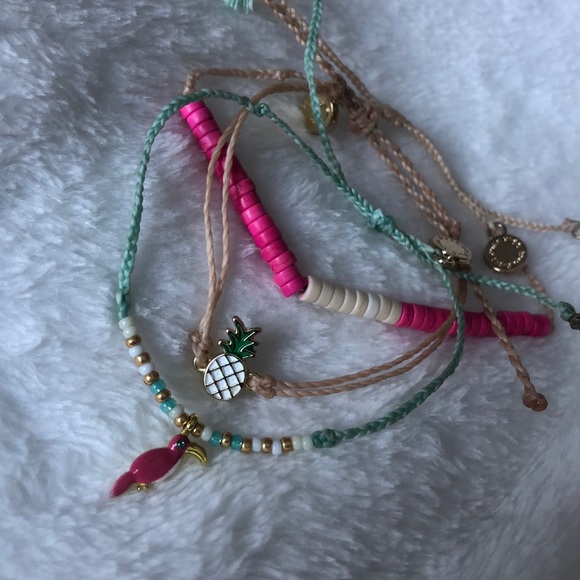 Pura Vida Jewelry - Pura Vida August 2018 Monthly Pack Pura Vida Jewelry - Pura Vida August 2018 Monthly Pack